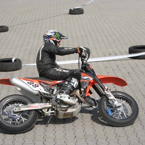 SUPERMOTO POCKING 119